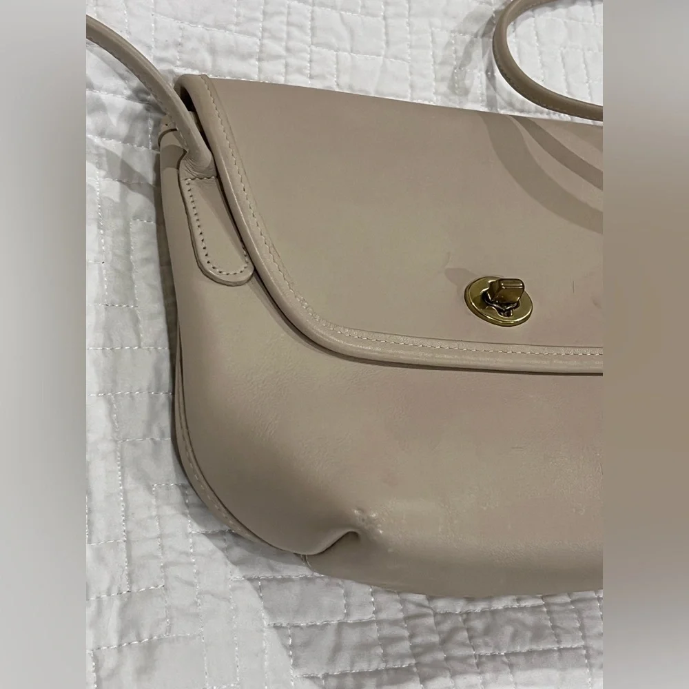 COACH :: BAG